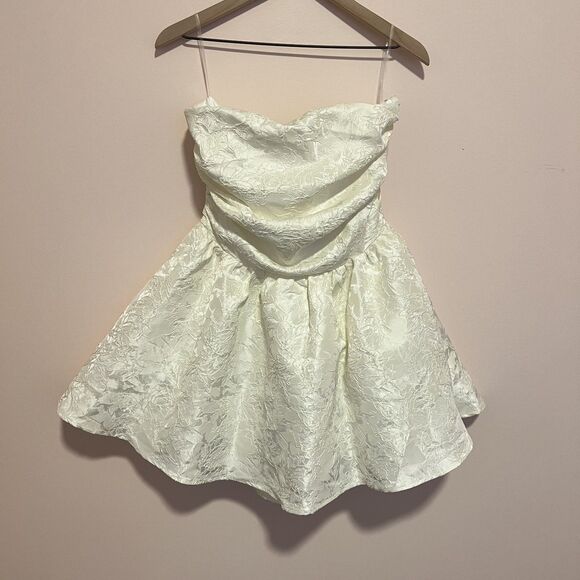 NWT BABYBOO Salome Mini Dress Floral Jacquard Ivory Strapless Women's Size XXL - Picture 3 of 12